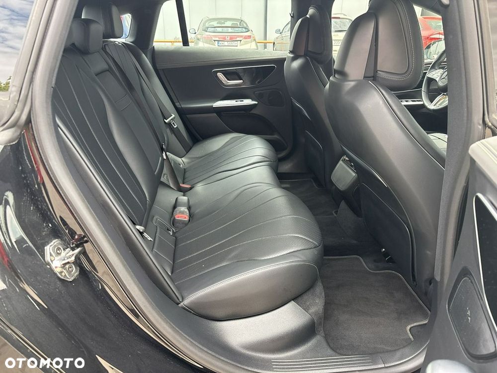 Mercedes-Benz EQE 350+ 90.5kWh - 17