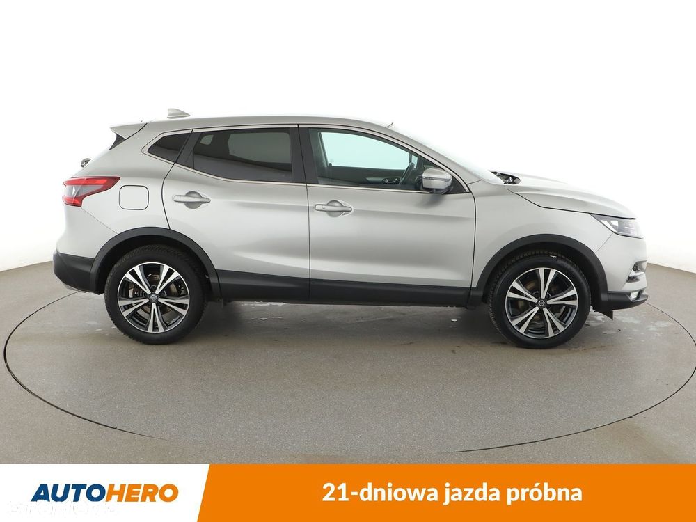 Nissan Qashqai 1.2 DIG-T N-Connecta - 7