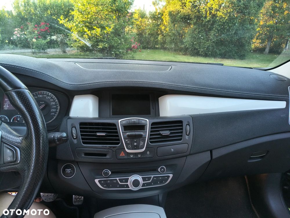 Renault Laguna 2.0 dCi Monaco GP ESM - 8