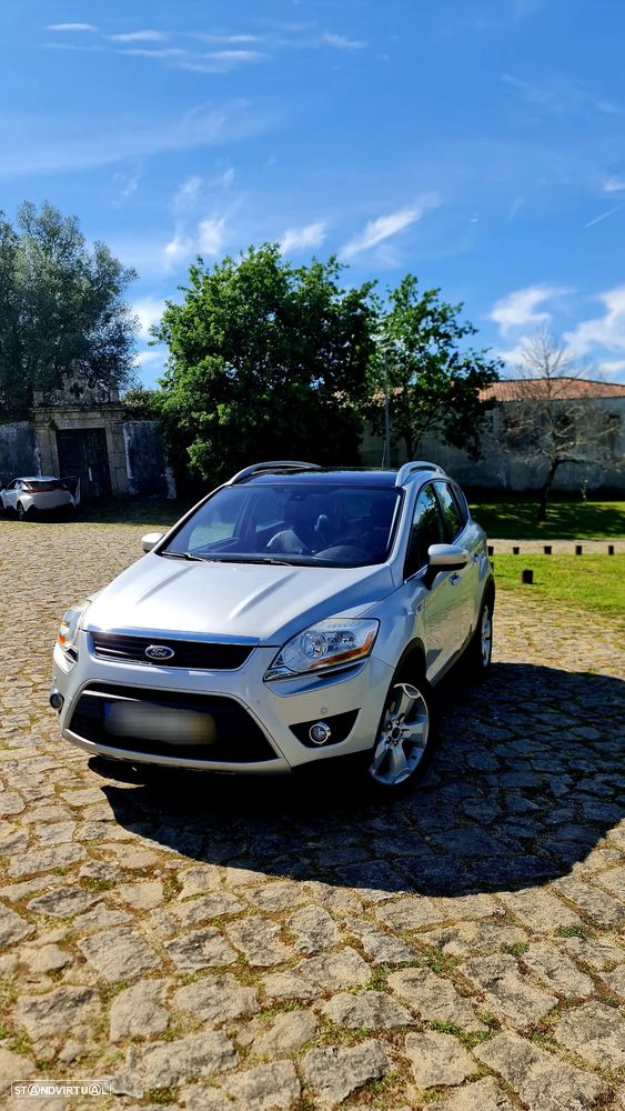 Ford Kuga 2.0 TDCi 4x4 Titanium - 2