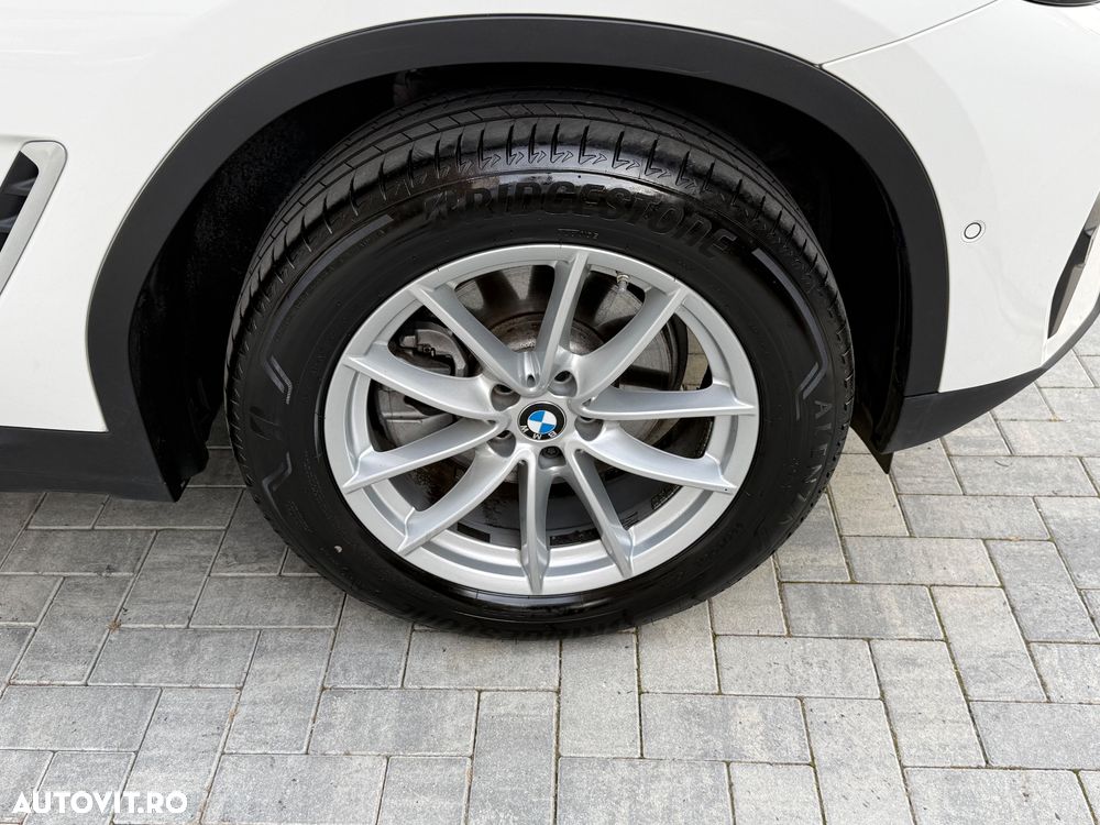 BMW X3 xDrive20i AT MHEV - 29