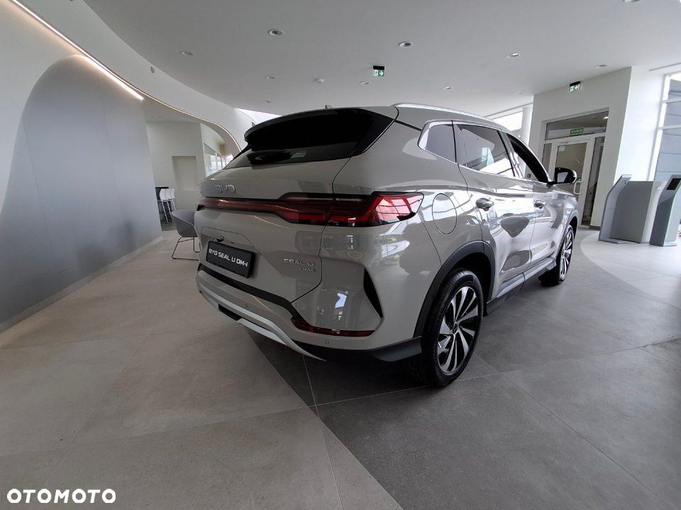 BYD Seal U - 7