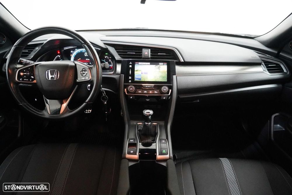 Honda Civic 1.0 i-VTEC Comfort - 6