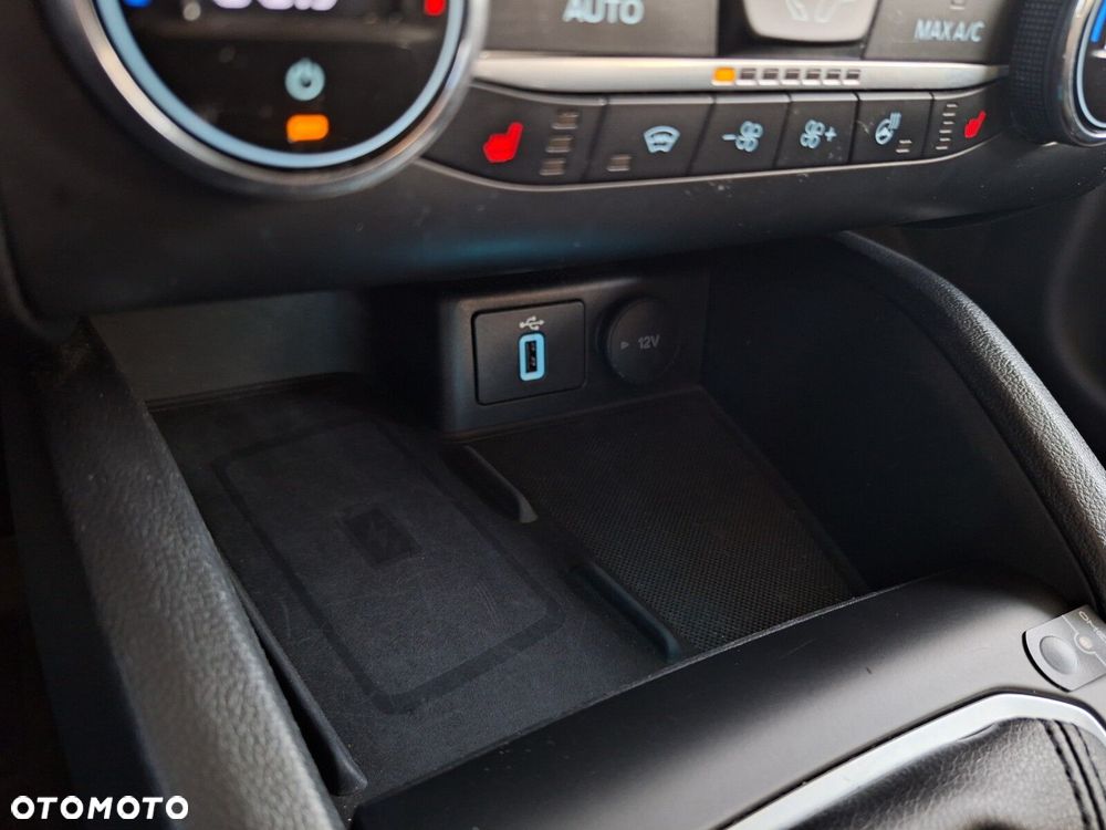 Ford Focus 1.0 EcoBoost Trend Edition - 26