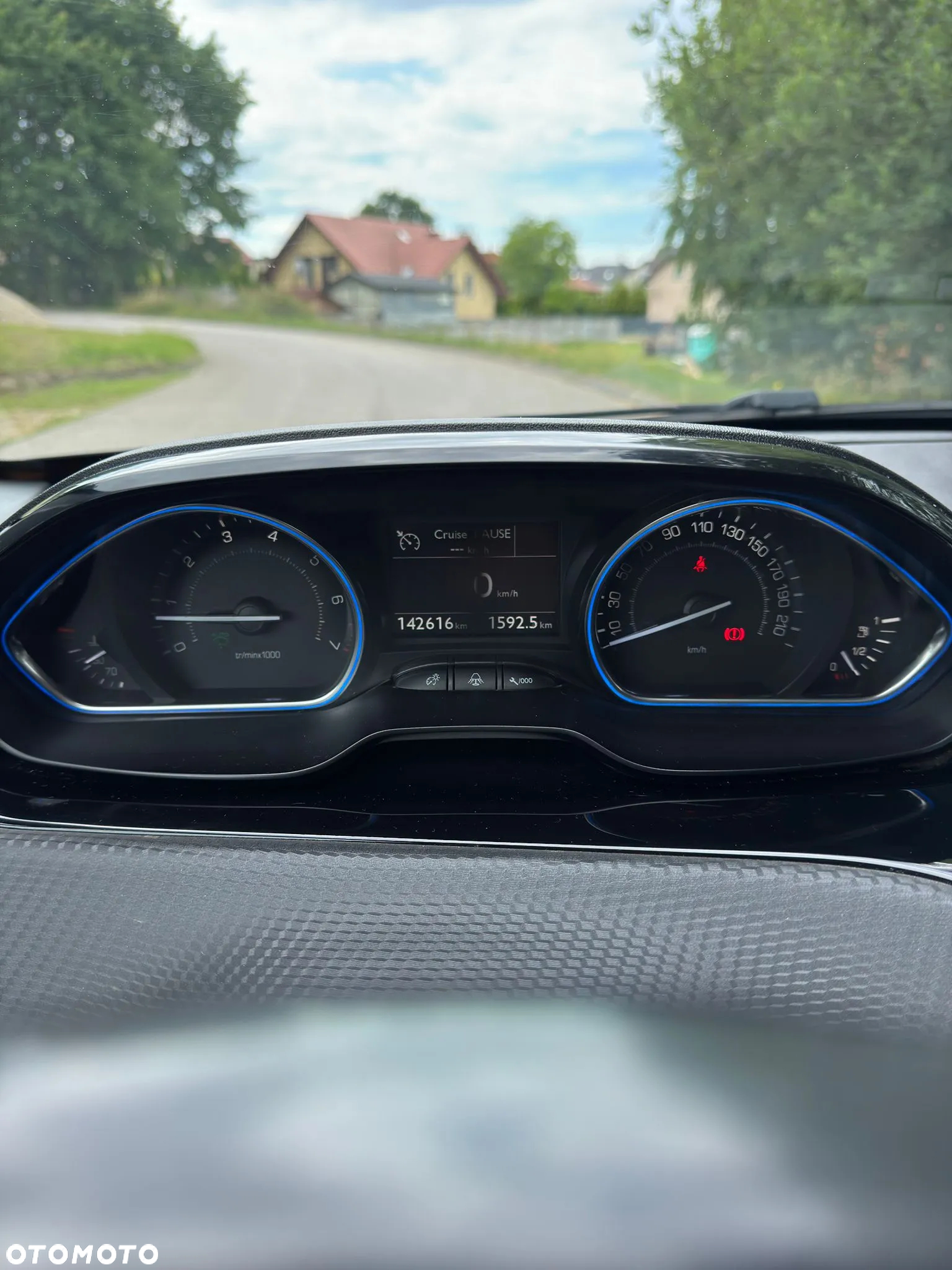 Peugeot 2008 1.6 VTi Allure - 24