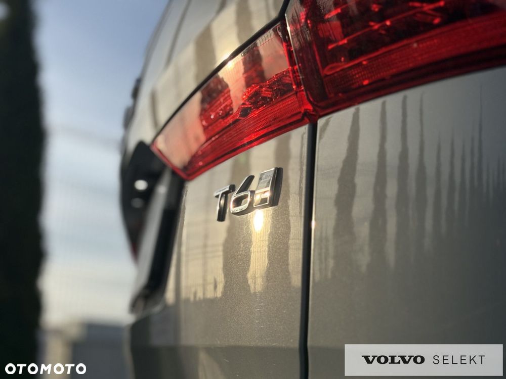 Volvo XC 60 - 38