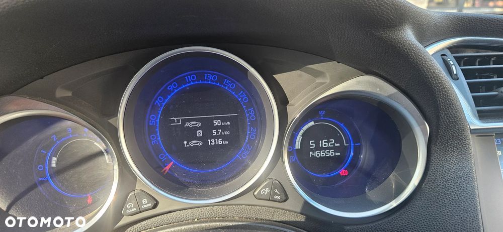 DS Automobiles DS 4 - 10