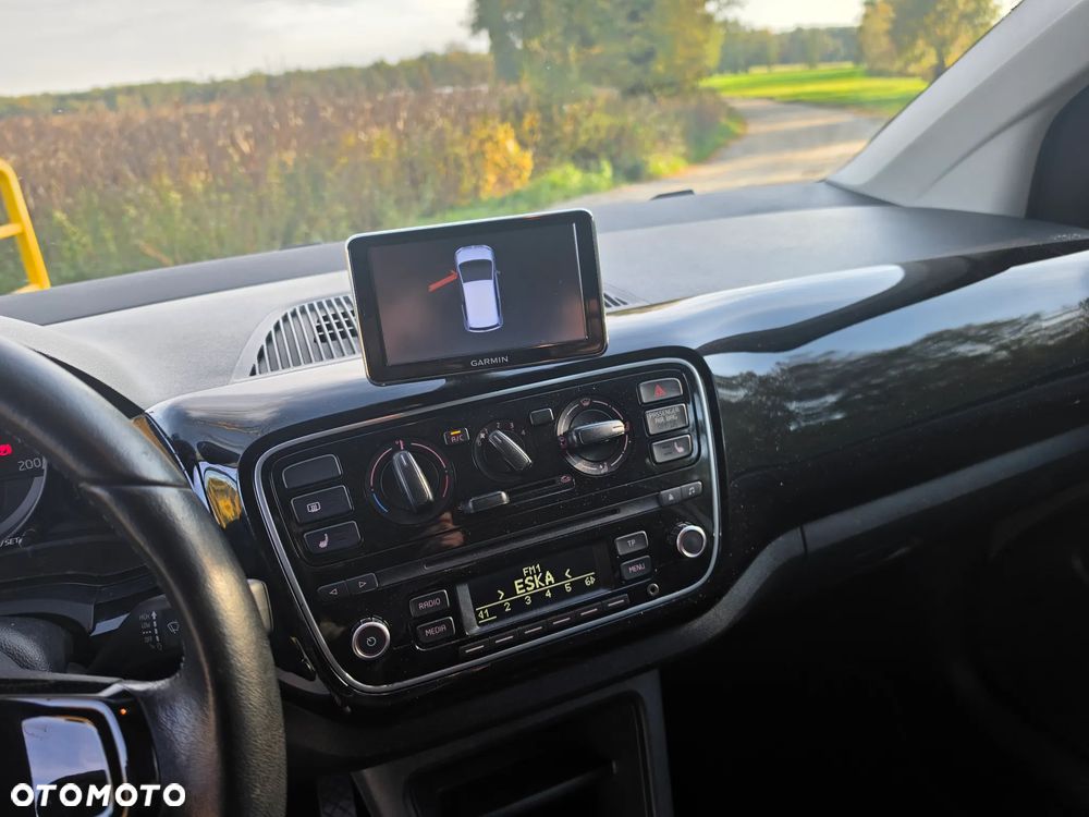 Volkswagen up! cup - 17