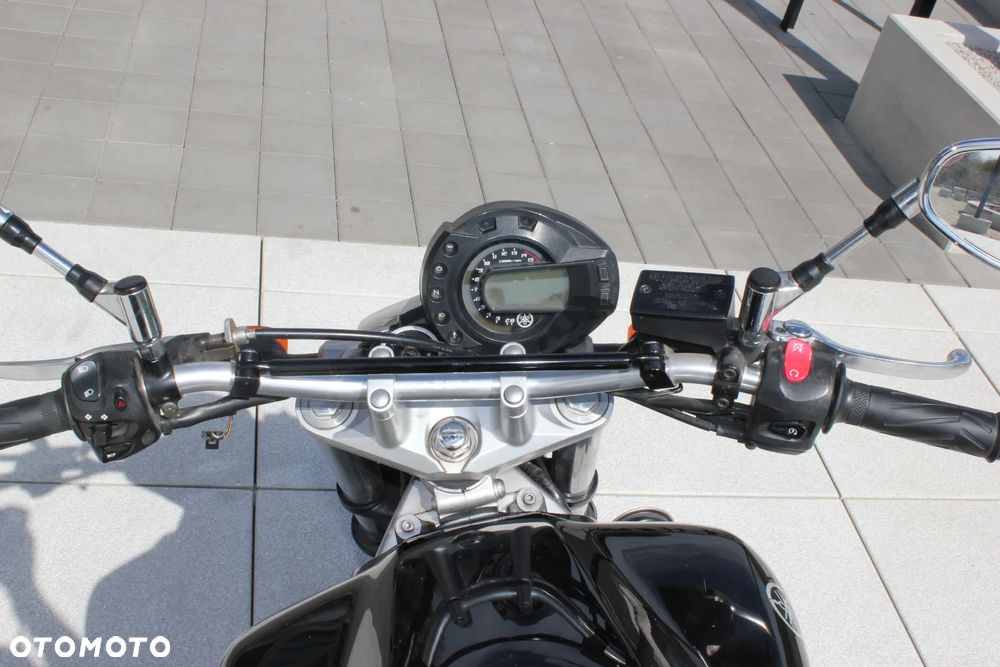 Yamaha FZ6 - 6