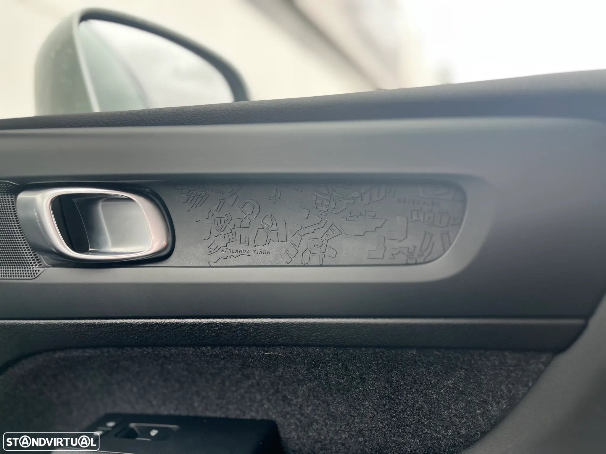Volvo XC 40 2.0 B3 Essential - 15