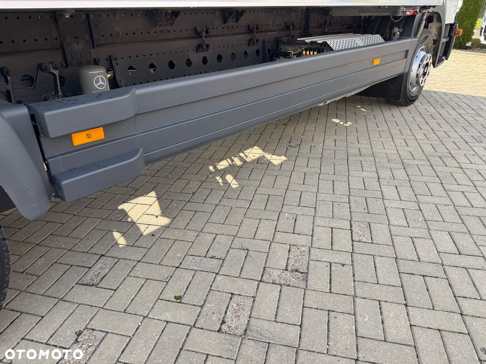 Mercedes-Benz ATEGO - 20