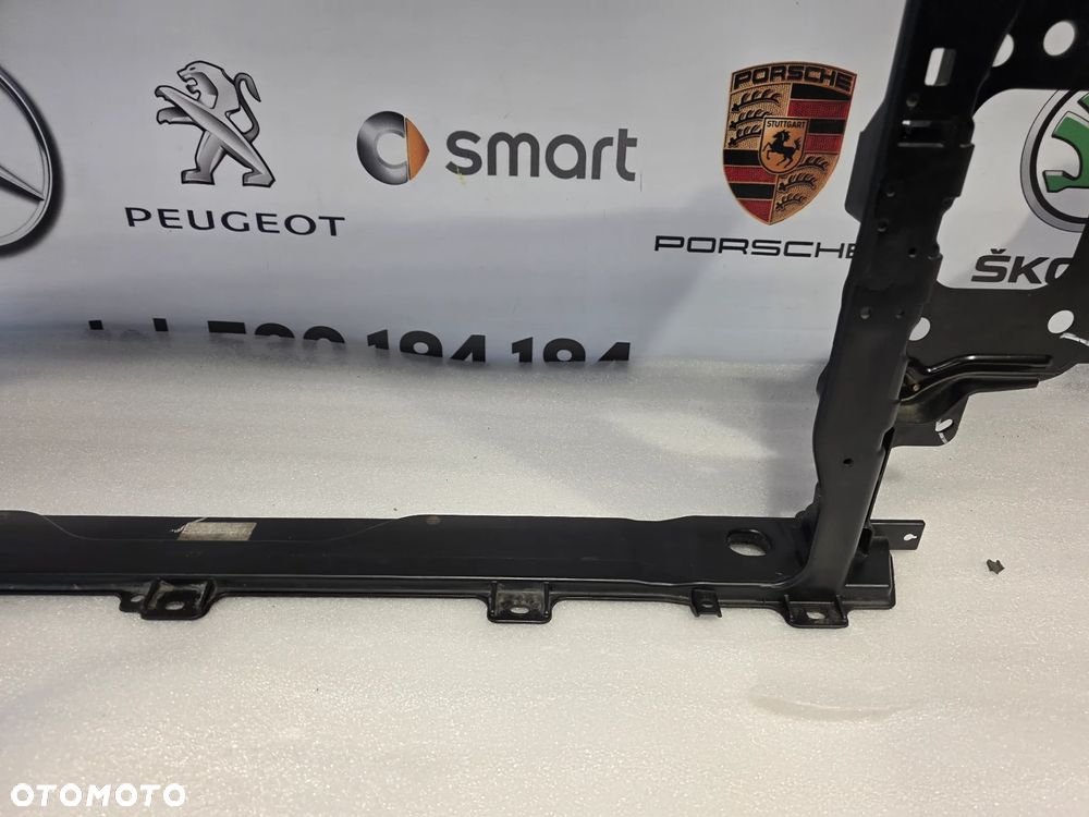 HYUNDAI i30 III 3 16- WZMOCNIENIE CZOŁOWE / PAS PRZEDNI NR 64101-G4000 NR AUKCJI WZM568 - 16