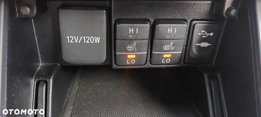 Toyota Auris 1.2 T Prestige MS - 22