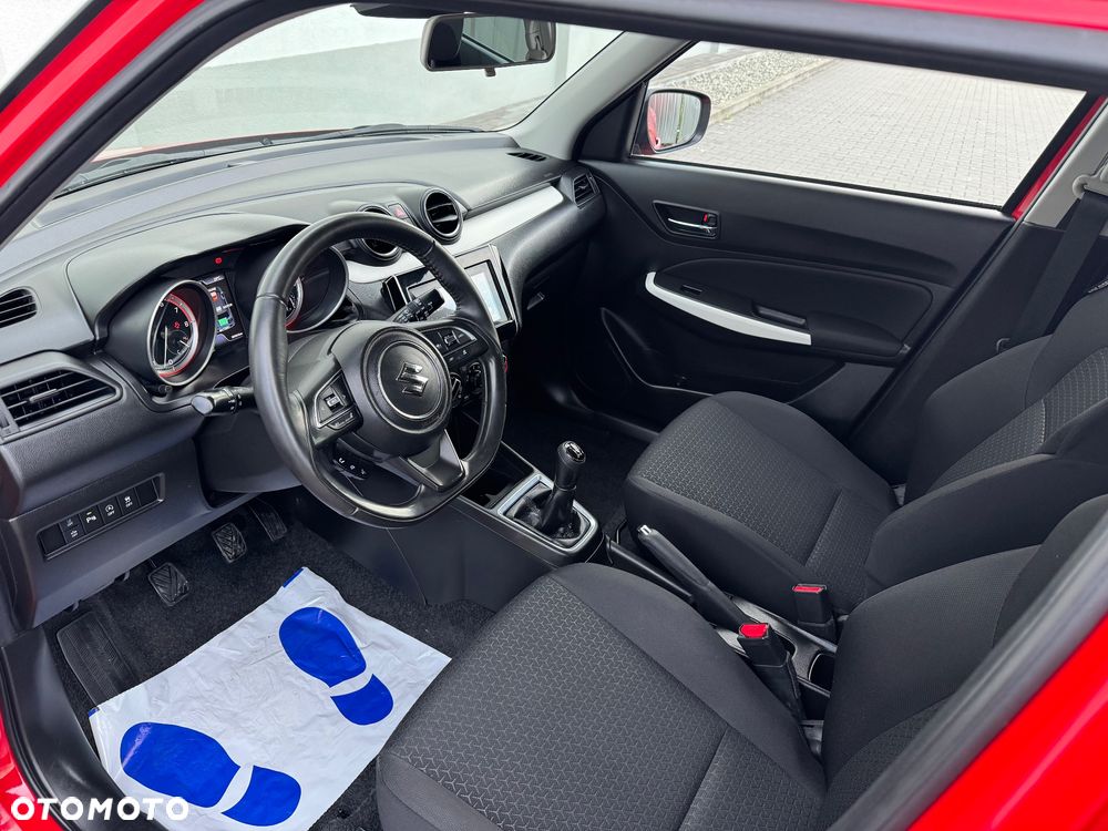 Suzuki Swift ver-1-2-dualjet-shvs-premium - 5