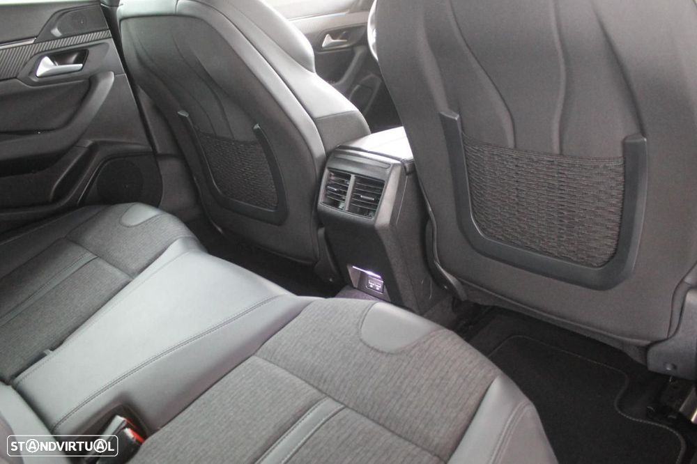 Peugeot 508 1.6 Hybrid Allure Pack e-EAT8 - 16