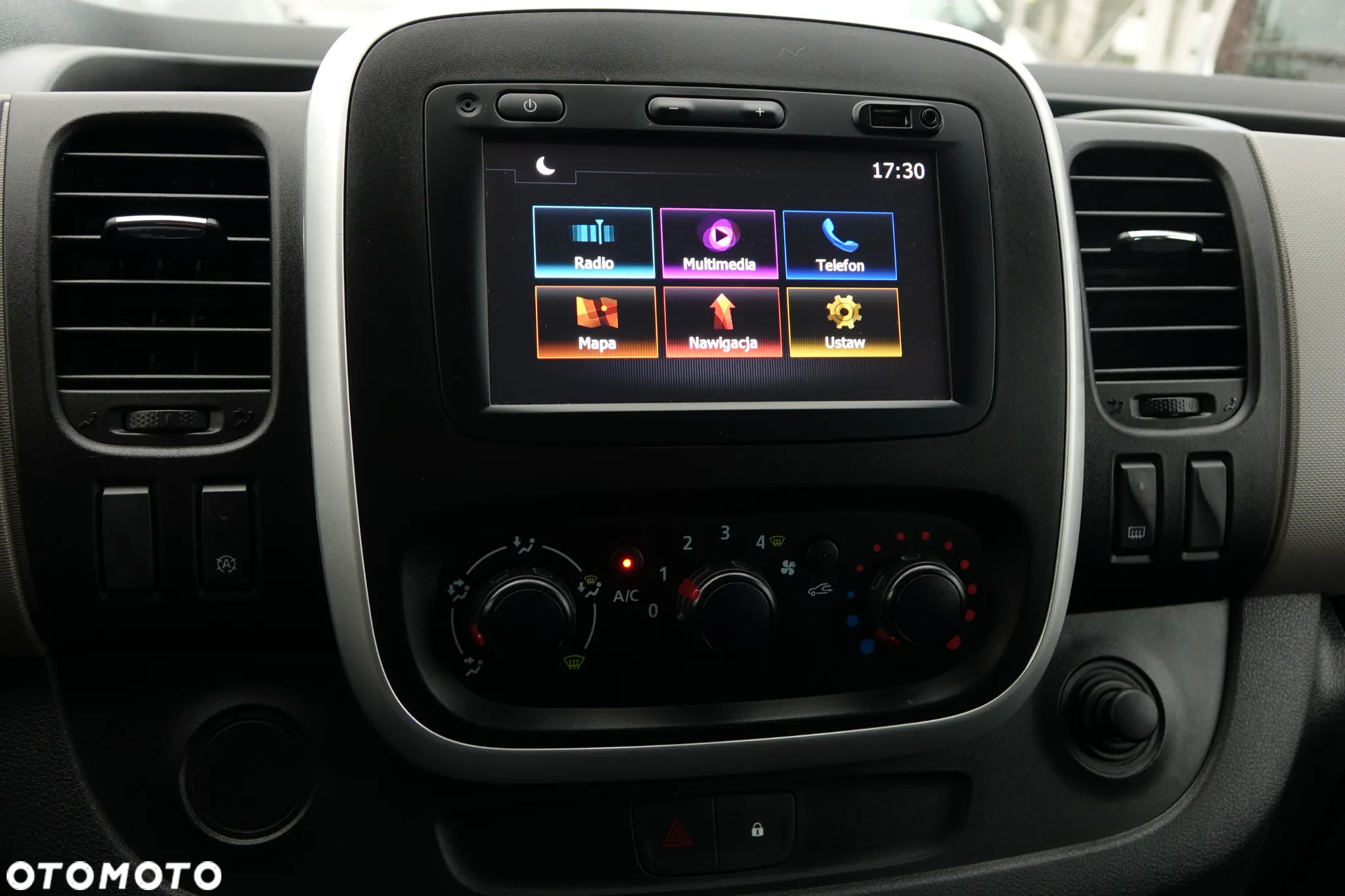 Renault Trafic Grand Passenger 3,0t Business - 20