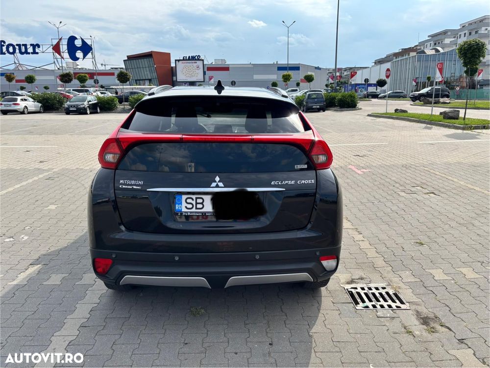 Mitsubishi Eclipse-Cross 1.5 T-MIVEC ClearTec CVT 4WD Intro Edition - 4