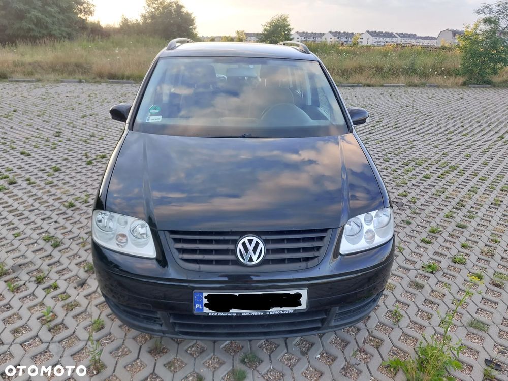 Volkswagen Touran 1.6 Basis - 5