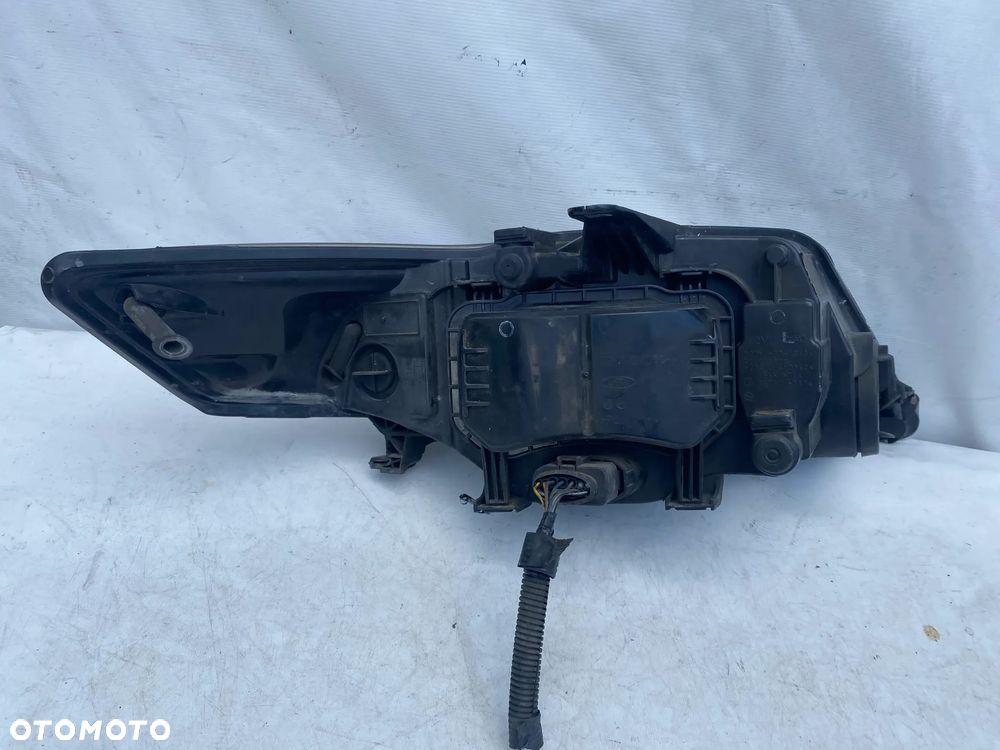lampa mondeo mk4 soczewka lewa eu cała - 2