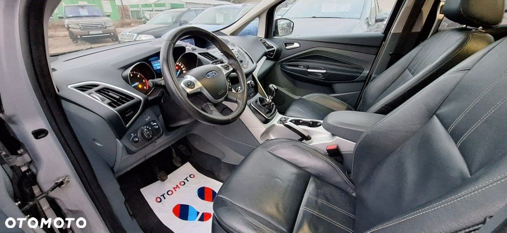 Ford Grand C-MAX - 10
