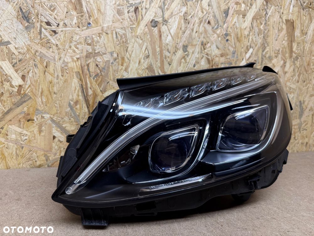 LAMPA LEWA FULL LED ILS MERCEDES BENZ C KLASA W205 A205 - 20