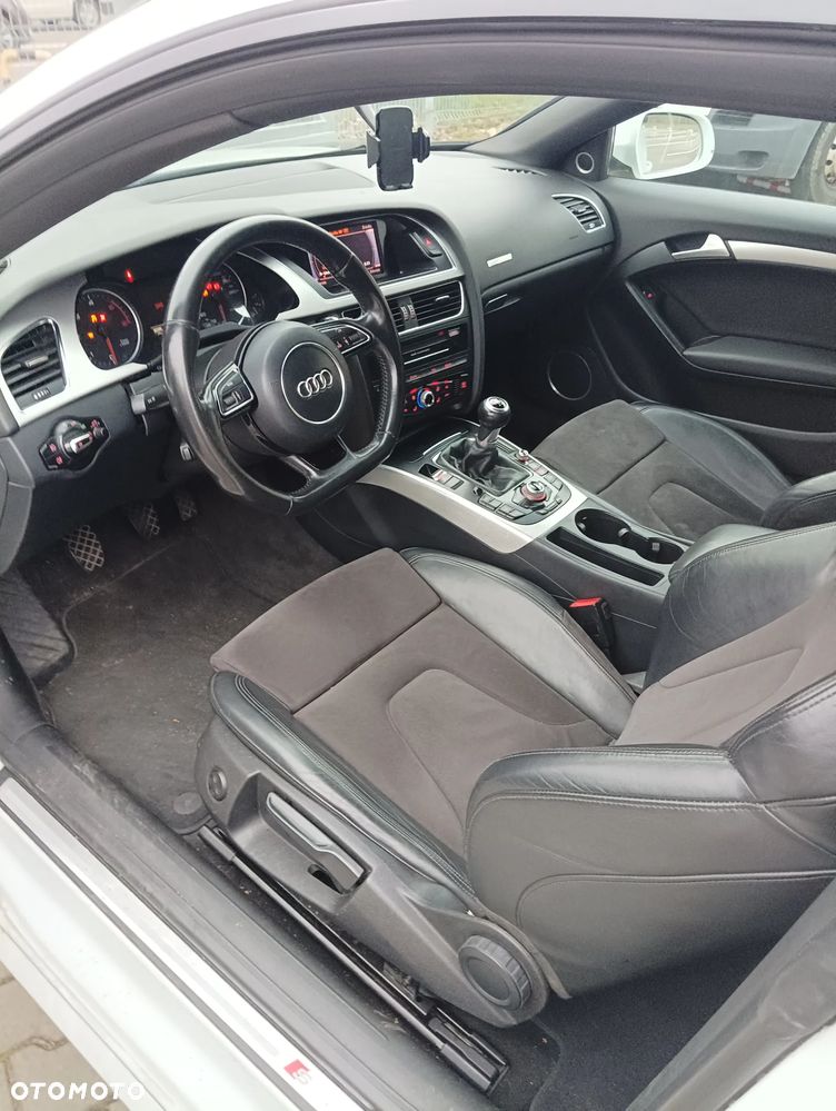 Audi A5 Coupé 2.0 TDI - 11
