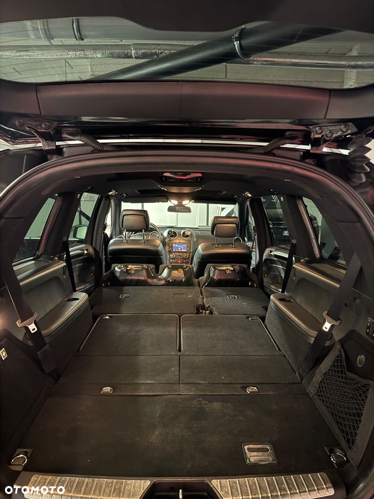 Mercedes-Benz GL 450 CDI - 22