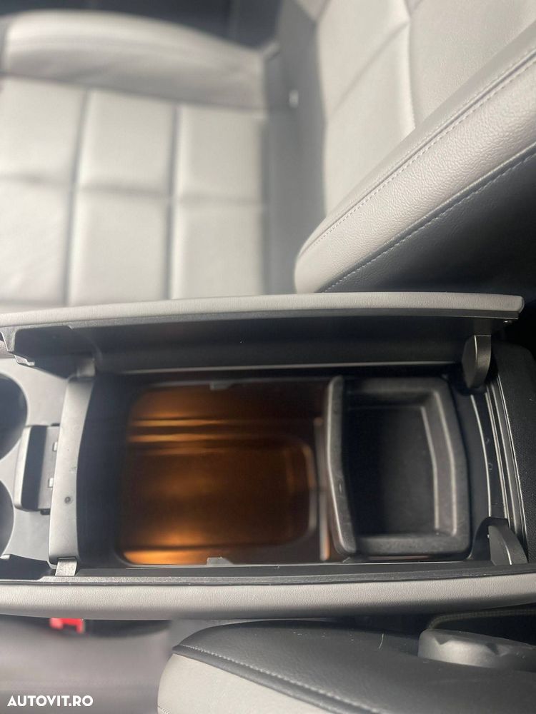 Citroën C5 Aircross Pure Tech 180 S&S EAT8 LIVE - 30