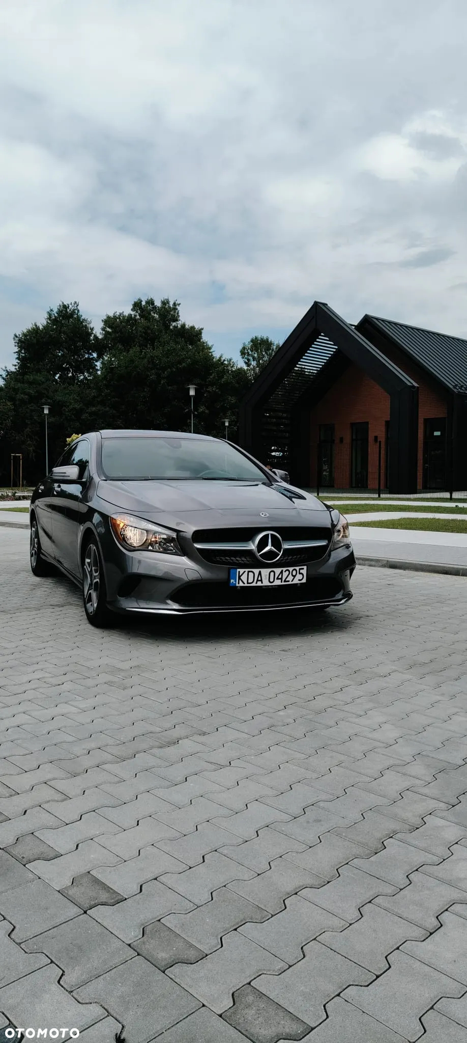 Mercedes-Benz CLA 250 7G-DCT - 2