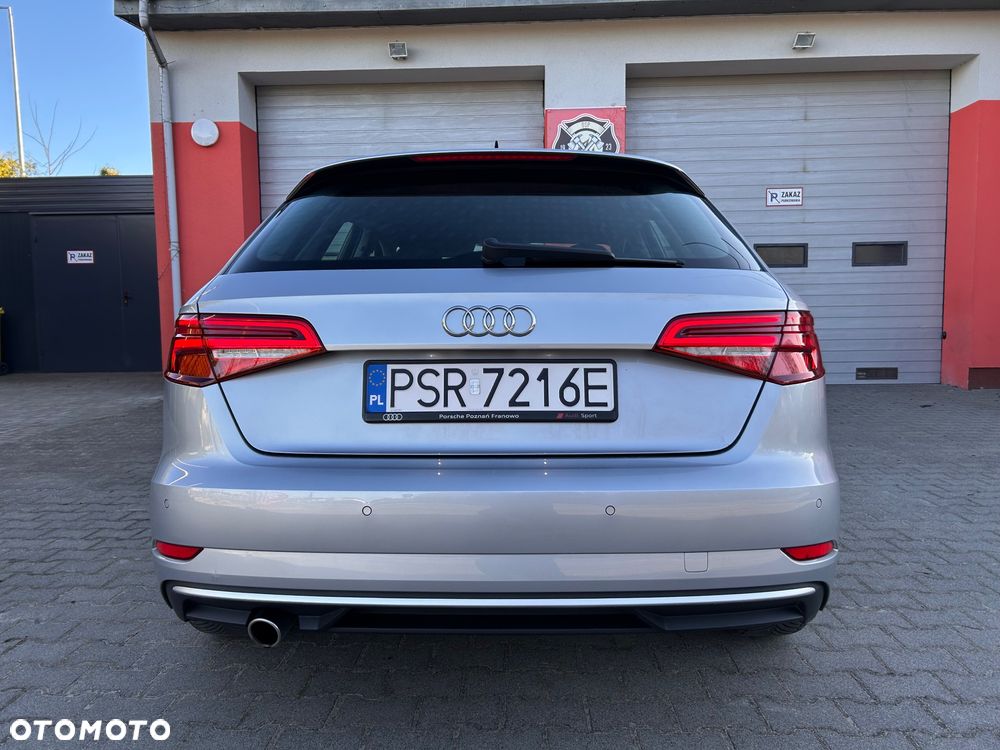 Audi A3 Sportback 1.6 TDI S tronic sport - 9