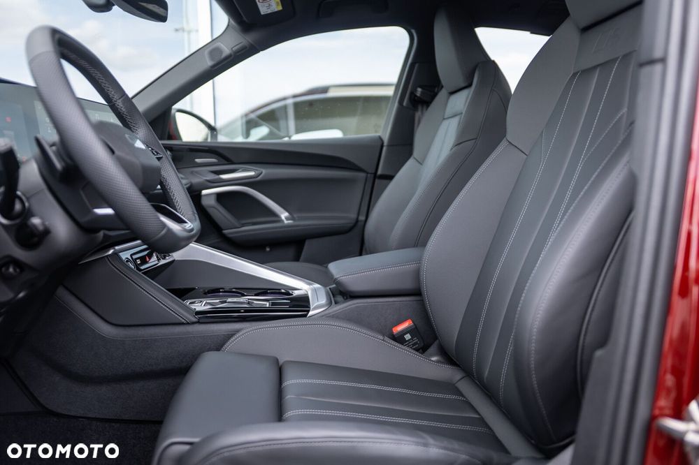 Audi Q5 Sportback - 14