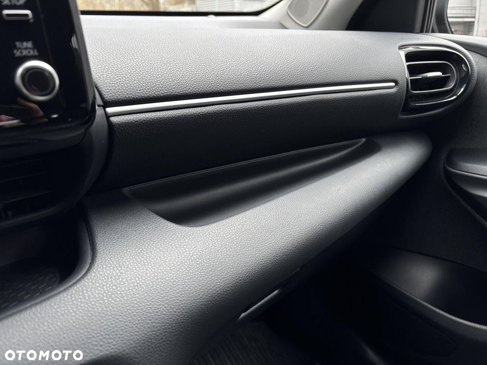 Toyota Yaris Hybrid 1.5 Comfort - 32