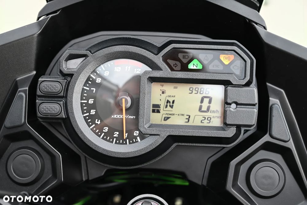 Kawasaki Versys 1000 - 9