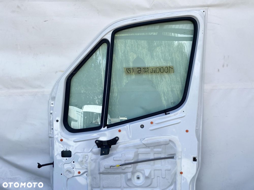 SPRINTER 907 910 17- DRZWI PRZEDNIE PRAWE BIAŁE ORYGINAŁ PRAWY PRZÓD 9147 - 9