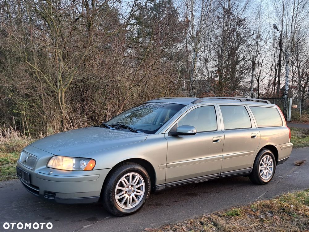 Volvo V70 2.4 Kinetic - 23