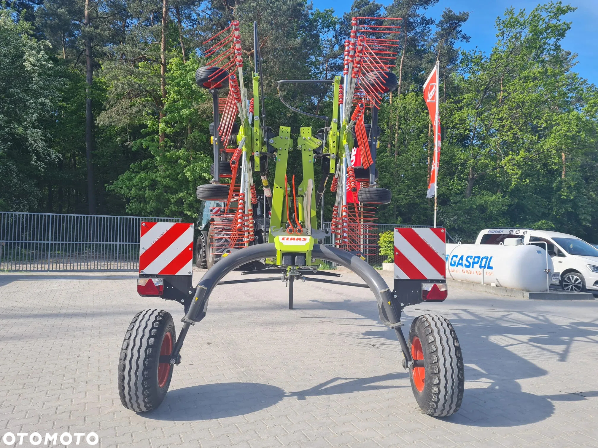 Claas LINER 2600 Trend - 5