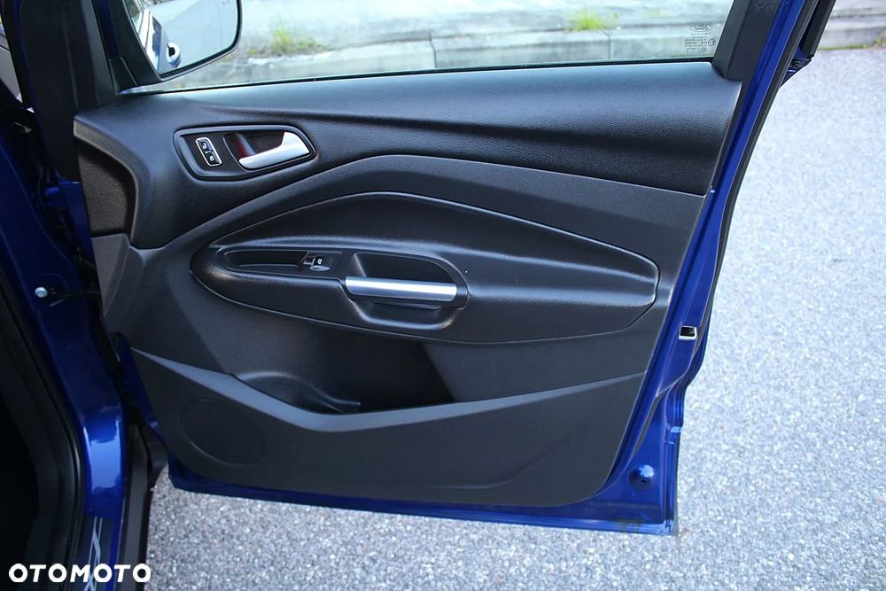 Ford Kuga 2.0 TDCi 4WD Titanium Plus - 18