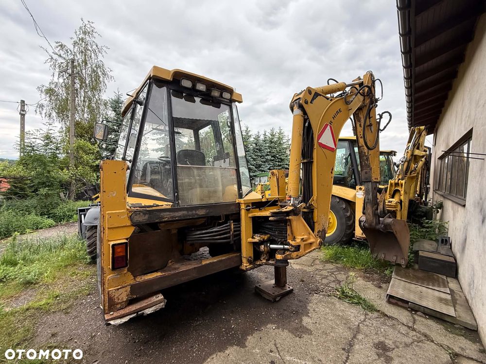 Caterpillar 428C - 4