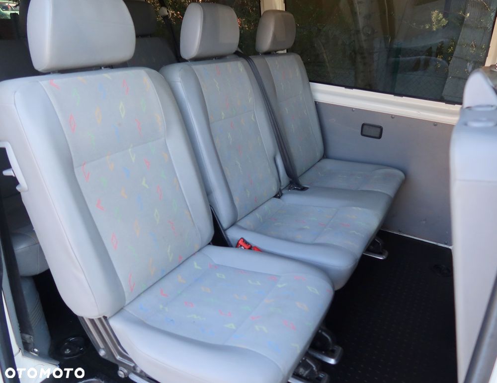Volkswagen Transporter - 17
