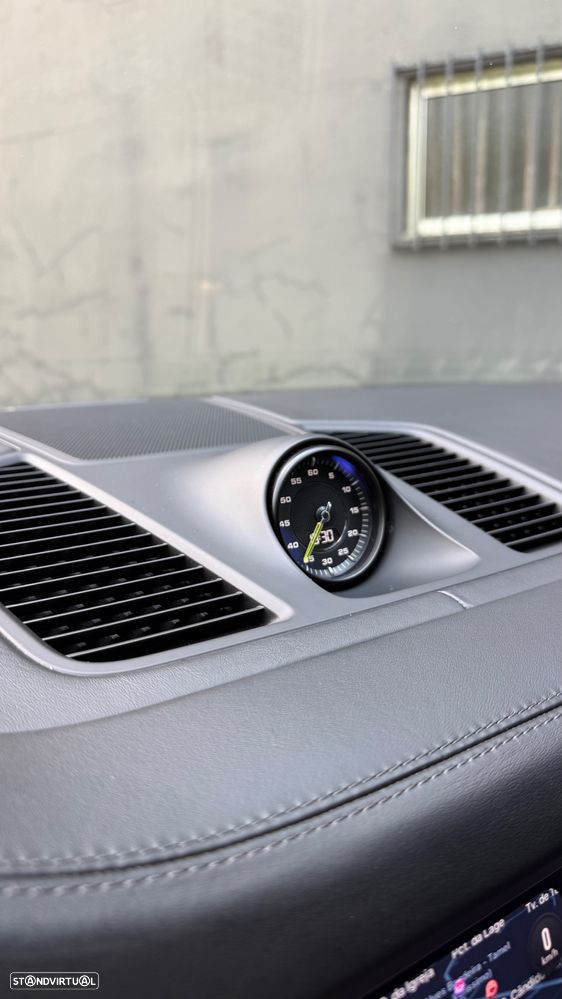 Porsche Cayenne S E-Hybrid - 17