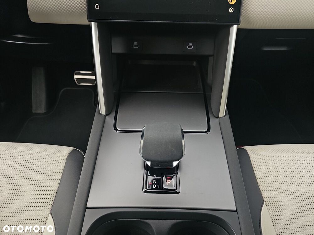 Land Rover Discovery Sport - 25