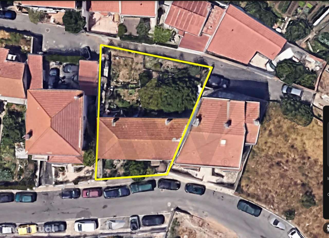 Moradia para recuperação, com 4 divisões em Odivelas - Grande imagem: 3/9