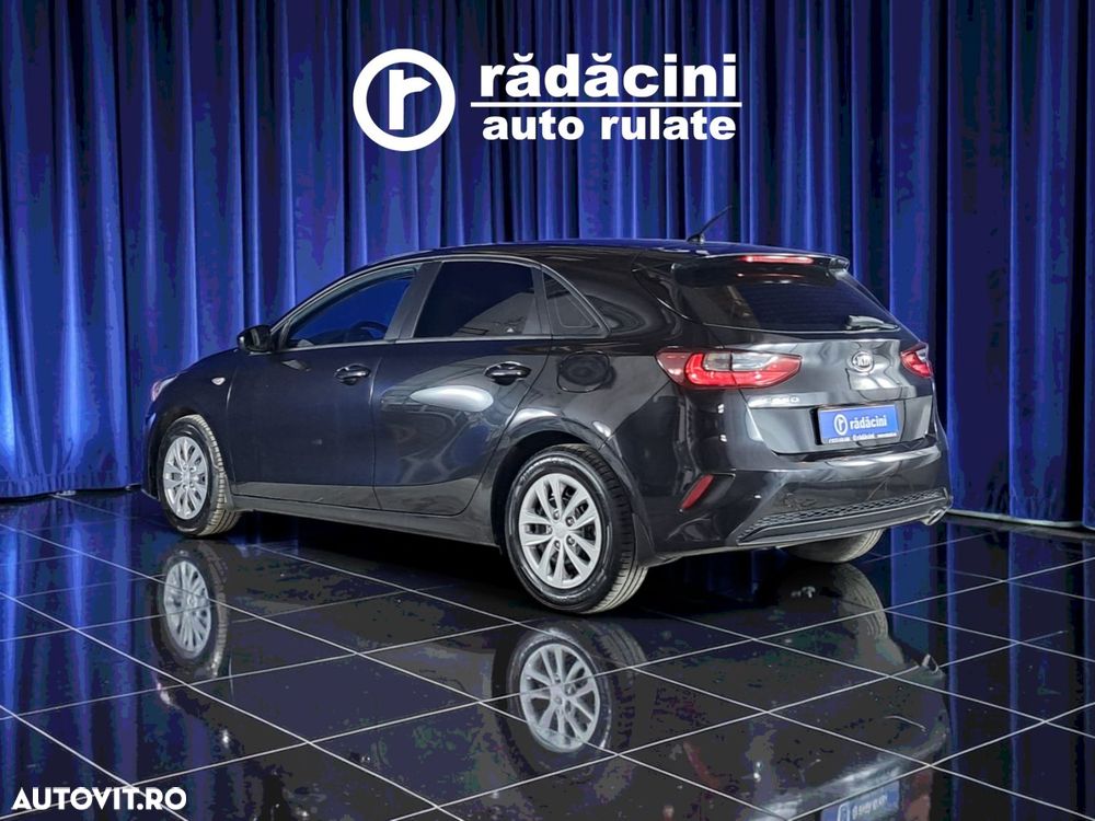 Kia Ceed - 8