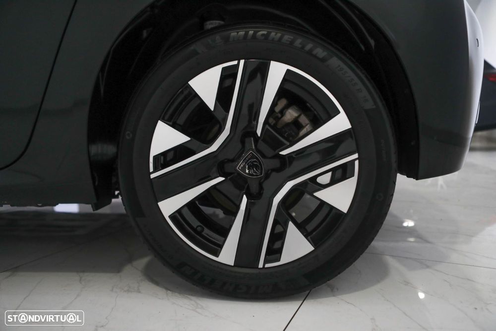 Peugeot 208 1.2 PureTech Allure - 5