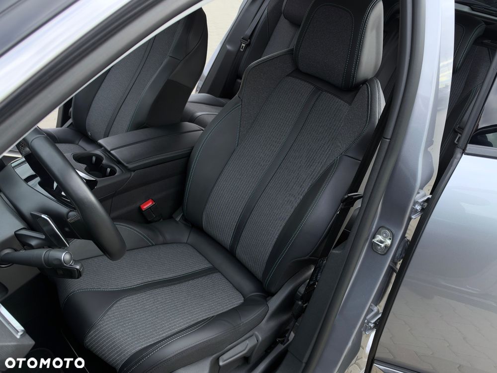 Peugeot 3008 BlueHDi 130 Stop & Start EAT8 Allure - 34
