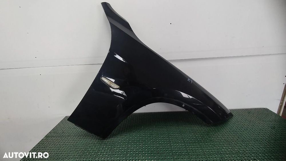 Aripa dreapta BMW X1 E84 2009-2012 Non facelift Black Sapphire 475 - 1