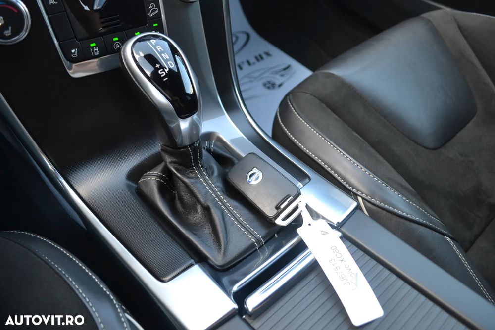 Volvo XC 60 - 33