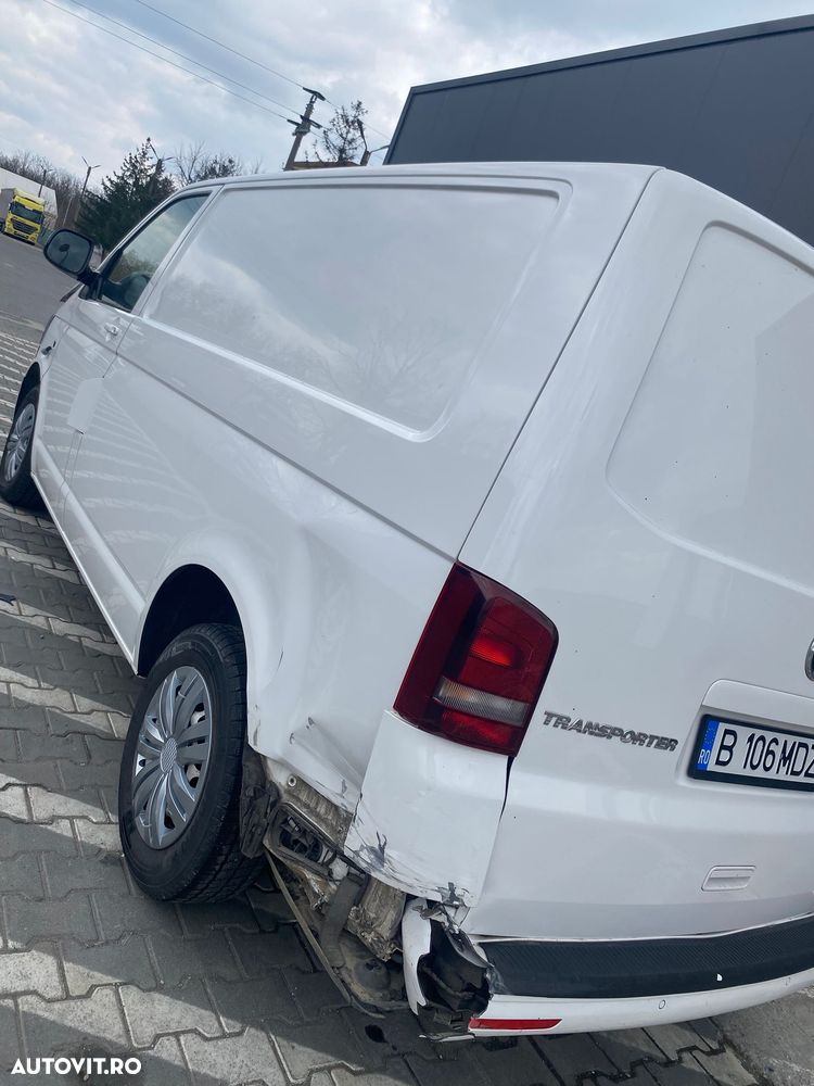 Volkswagen Transporter - 4