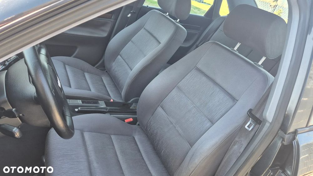 Audi A4 Limousine 1.9 TDI - 11