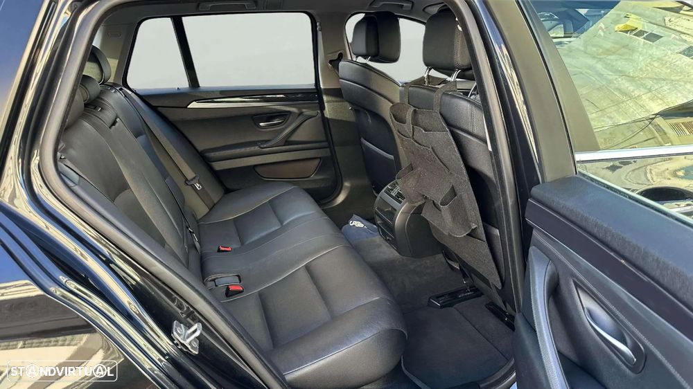 BMW 520 d Line Luxury Auto - 11